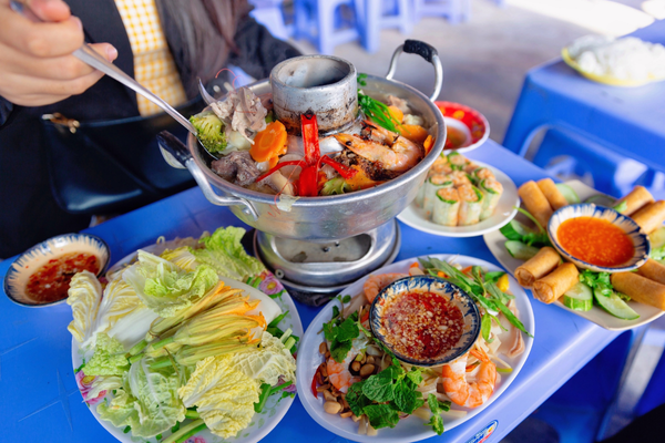 DỊCH VỤ NẤU TIỆC TẠI CÔN ĐẢO