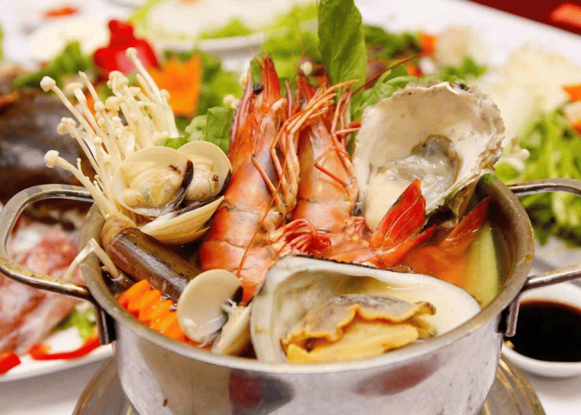 VAI TRÒ CỦA MÓN LẨU TRONG TIỆC VIỆT NAM