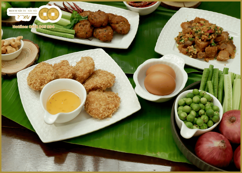 Vì sao nên tham khảo review trước khi chọn dịch vụ nấu tiệc